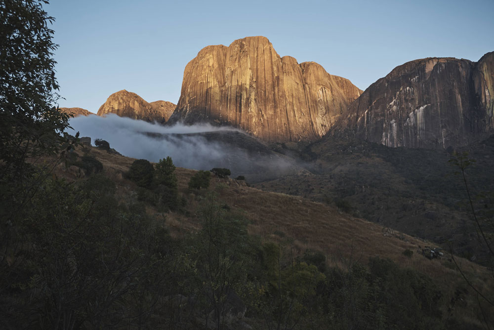 Sunrise on the Tsaranoro in Madagascar. Photo: François Lebeau / Red Bull Content Pool.