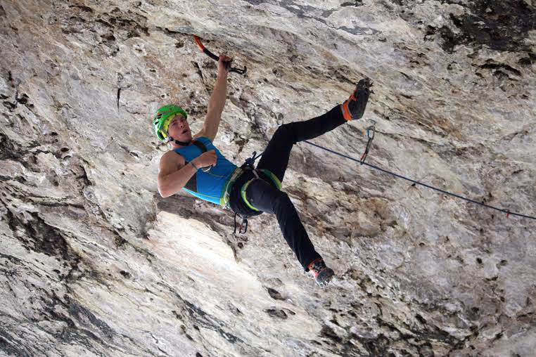 Tom Ballard hanging on to <em>A Line Above the Sky</em> (D15). Photo by Ryan Vachon. Tom Ballard hanging on to <em>A Line Above the Sky</em> (D15). Photo by Ryan Vachon.